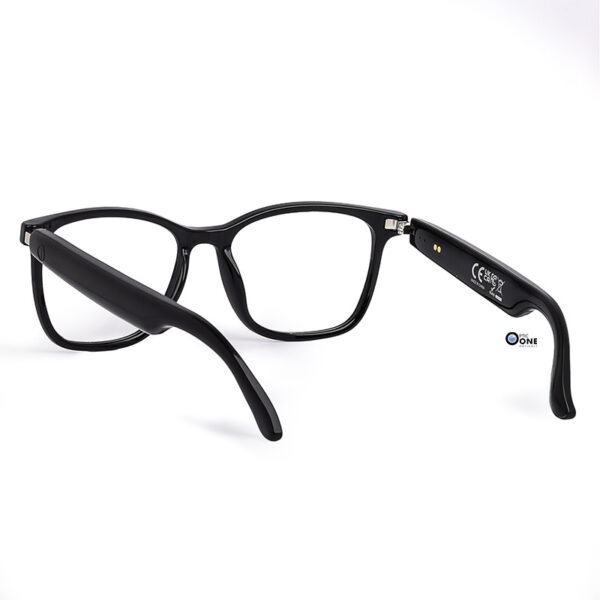 clip-on-glasses-with-blue-tooth